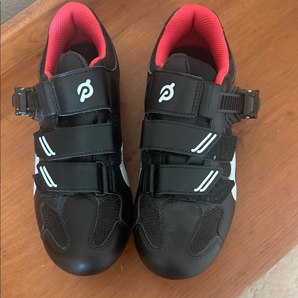 Peloton Black Cycling Shoes with Red Lining size 36